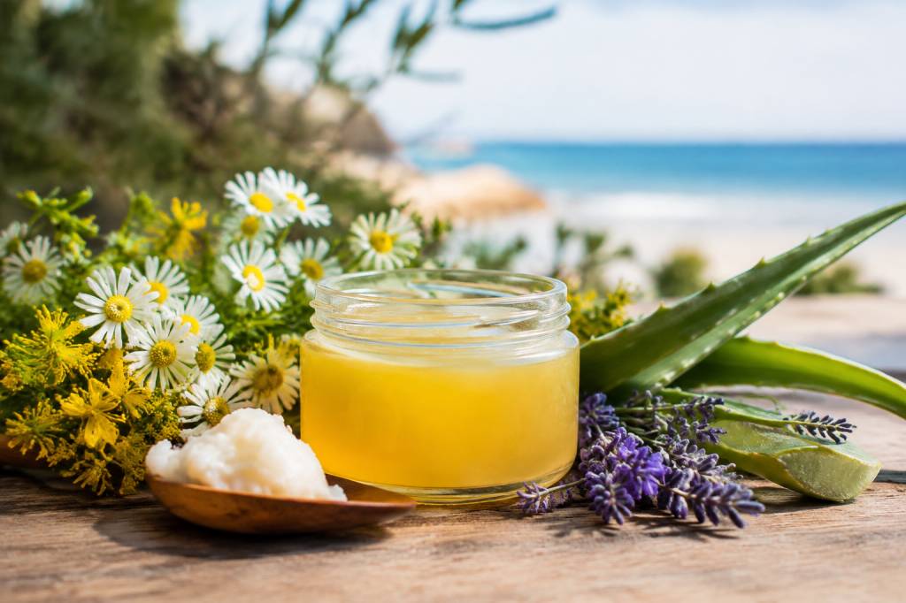 Coup de soleil : remède de grand-mère à base de plantes et ingrédients naturels