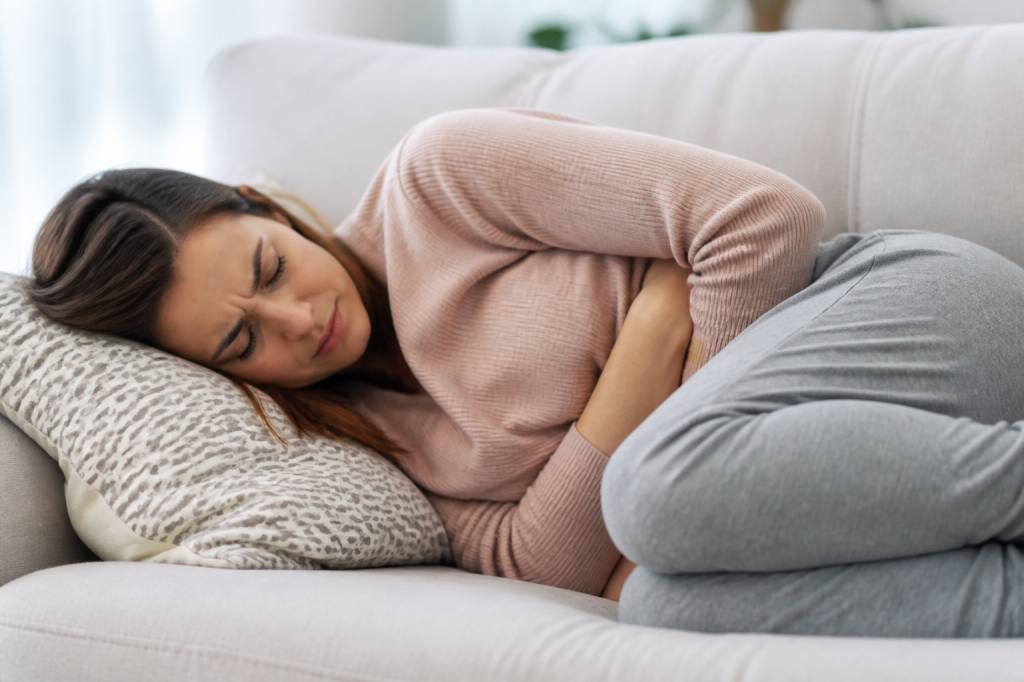 Douleur des règles enceinte : les plantes et remèdes naturels à connaître